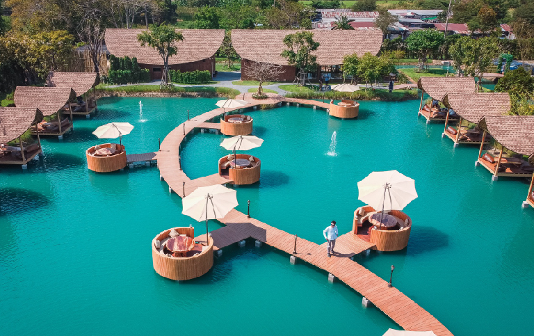 Bubble in the Forest Cafe